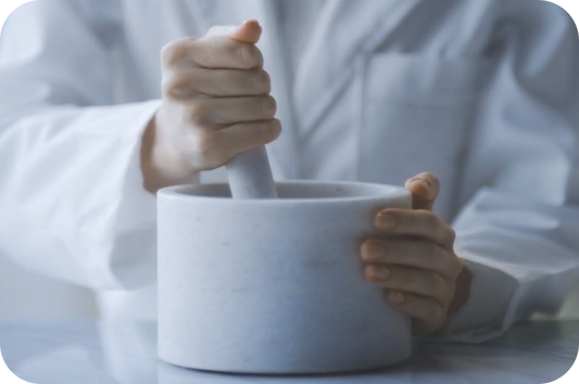 🌿 The Science of Scent: Why Fragrance Matters More Than You Think